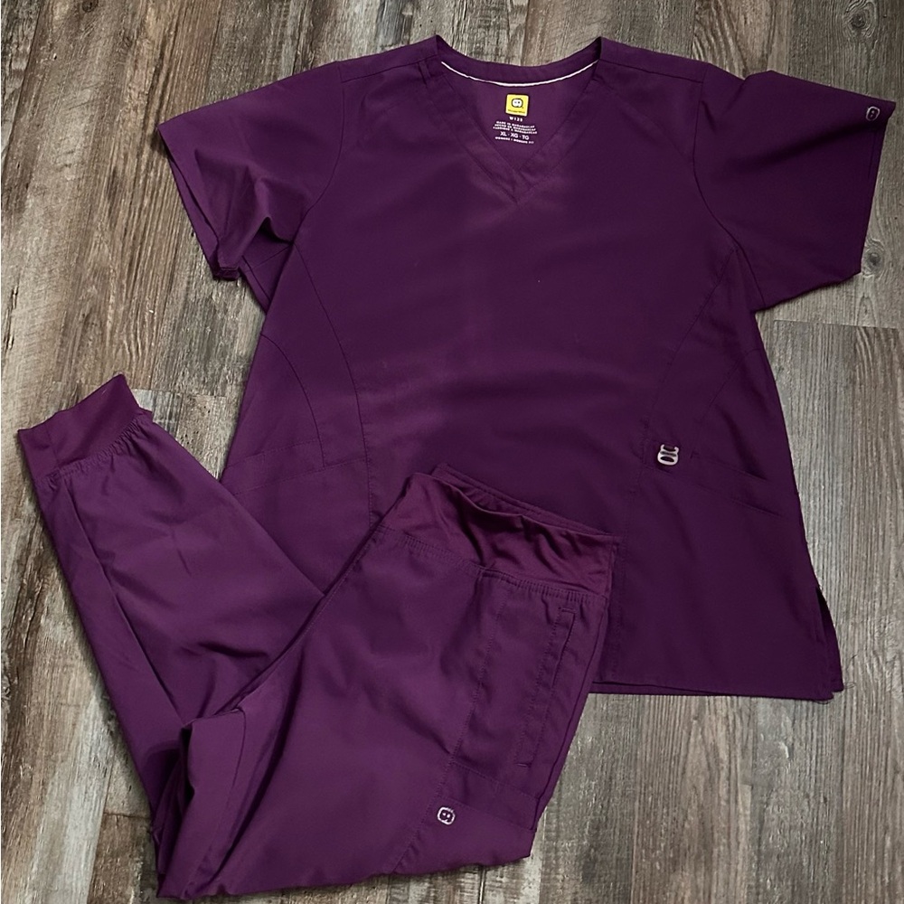 WonderWink Women's Purple Top